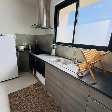 Le Hangar, Climatisée Avec Terrasse Appartement Montmeyran