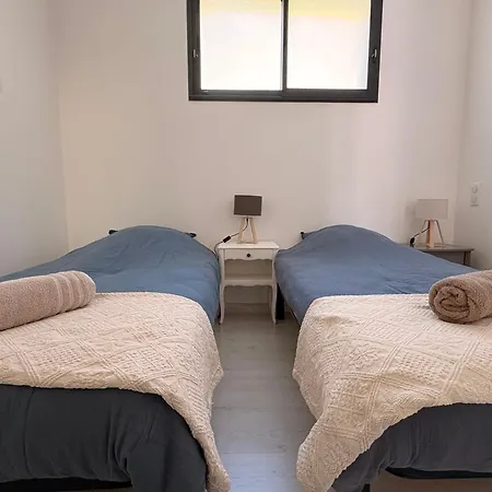 Appartement Le Hangar, Climatisee Avec Terrasse