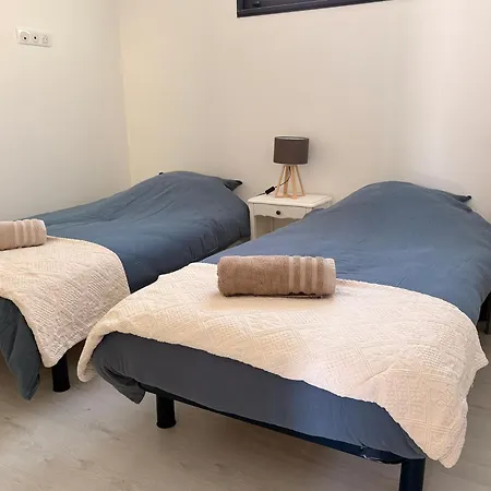 Appartement Le Hangar, Climatisée Avec Terrasse