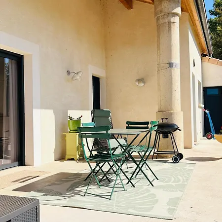 Appartement Le Hangar, Climatisée Avec Terrasse *